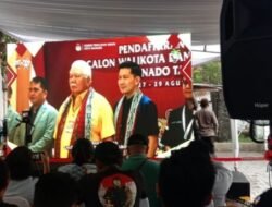 Paslon Walikota-Wakil Walikota Jimmy Rogi – Ivan Lumentut Resmi Mendaftar di KPU Manado