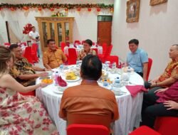 Gubernur Terpilih Yulius Selvanus Komaling Sambangi Kediaman Andrei Angouw Diperayaan Tahun Baru Cina
