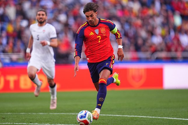 Jalan Kepindahan ke Paris Terbuka Lebar, Barcelona dan PSG Sepakati Transfer Ferran Torres Senilai 55 Juta Euro